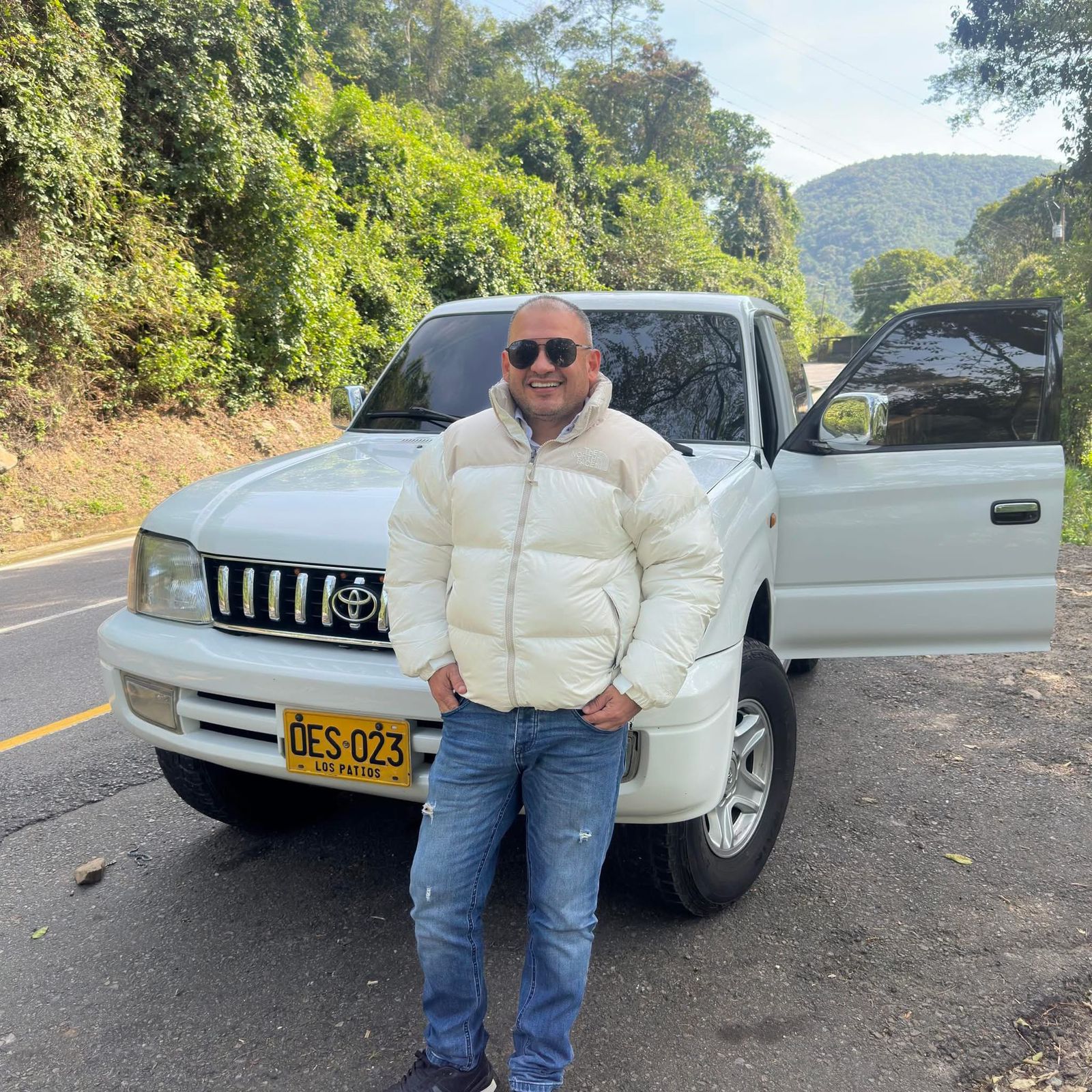 <strong>Daniel R.</strong>